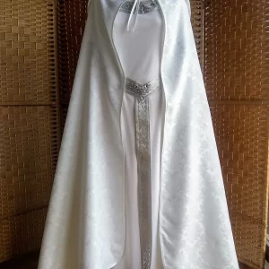 Damasc bride cloak