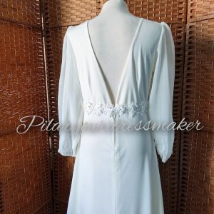 Long sleeves bride chiffon dress